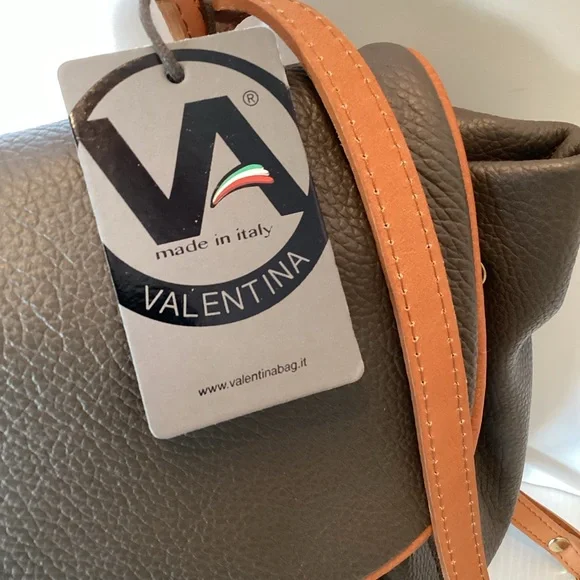 Valentina Drawstring Convertible Backpack in Taupe Brown Leather #4408 NWT $248 - Picture 3 of 6